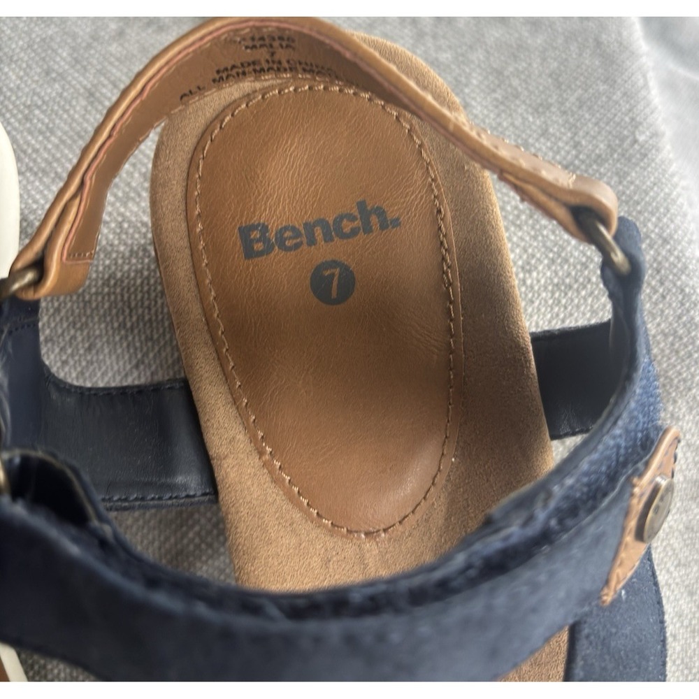 Bench Malia Women Blue Suede Strappy Open Toe Sandal Sz 7 EUC - Picture 5 of 7